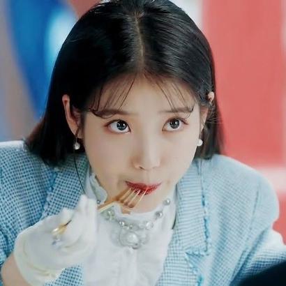 IU profile image