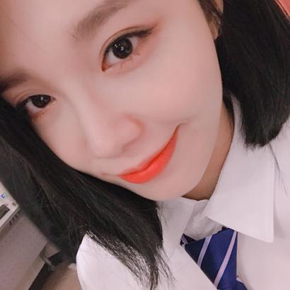 Jung Eunji profile image