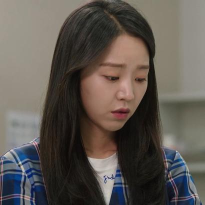 Shin Hyesun profile image