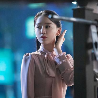 Shin Hyesun profile image