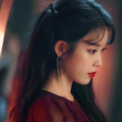 IU profile image