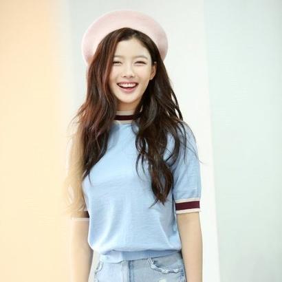 Kim Yujung profile image