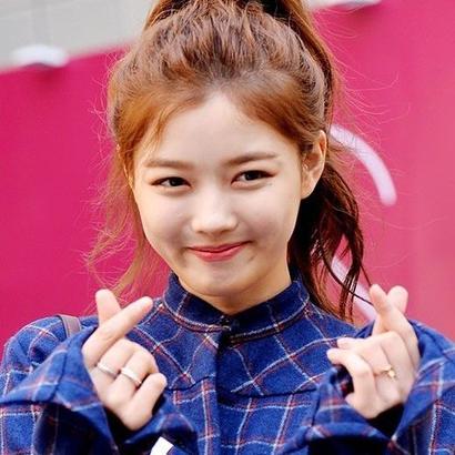 Kim Yujung profile image
